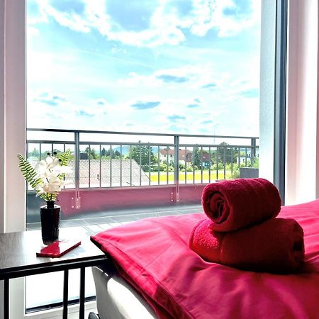 Weisses Haus Apartment Gerasdorf bei Wien Luaran gambar