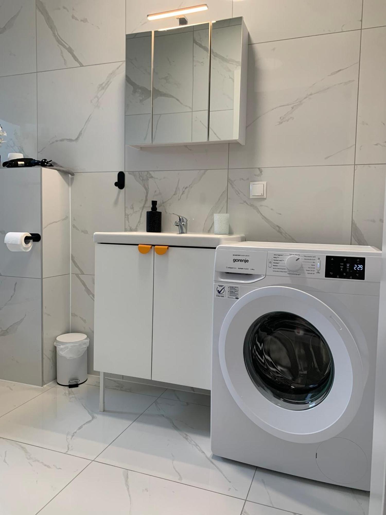 Weisses Haus Apartment Gerasdorf bei Wien Luaran gambar