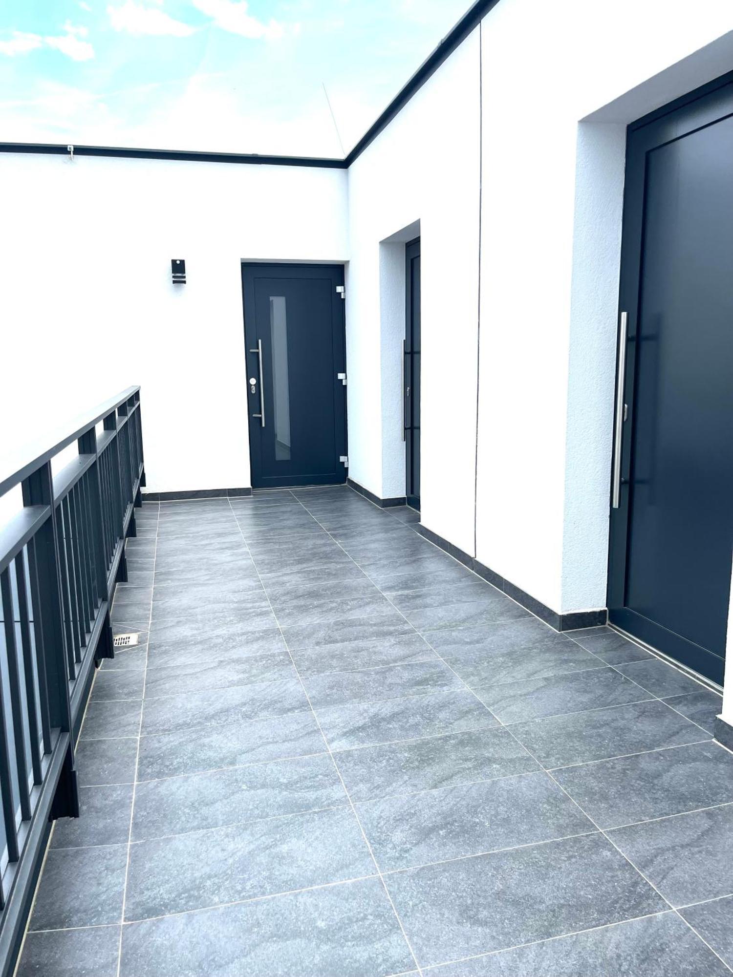 Weisses Haus Apartment Gerasdorf bei Wien Luaran gambar