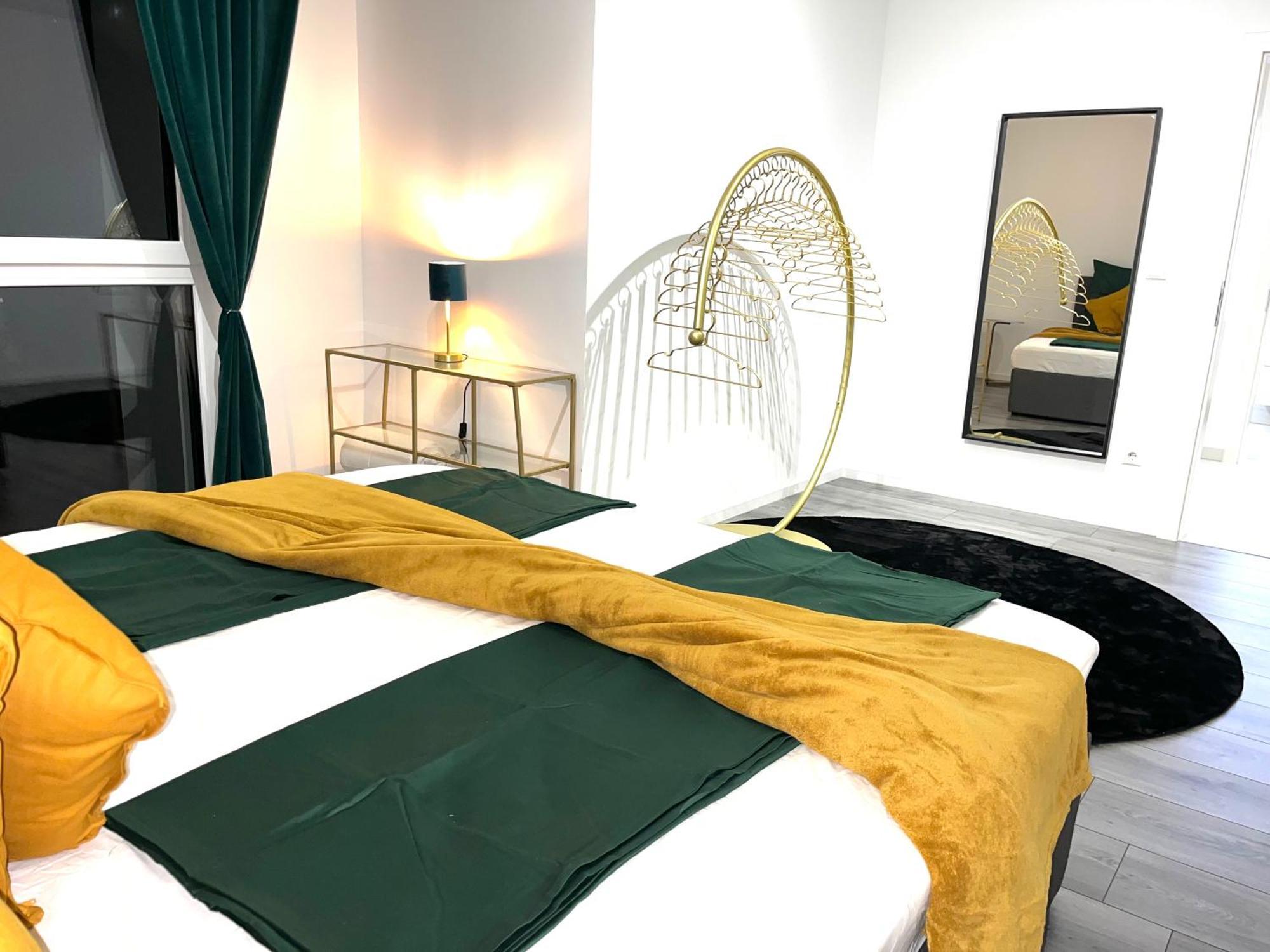 Weisses Haus Apartment Gerasdorf bei Wien Luaran gambar