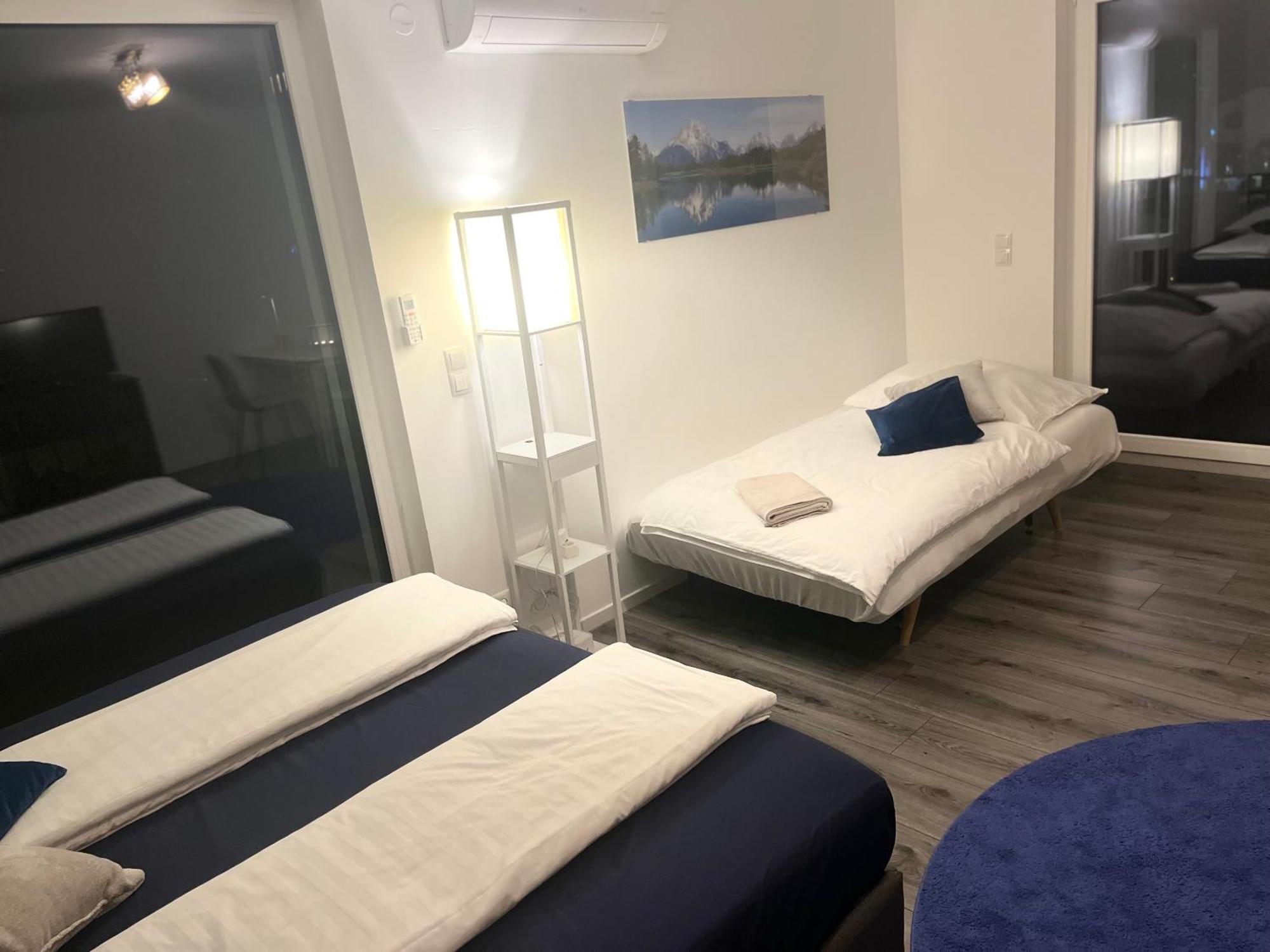 Weisses Haus Apartment Gerasdorf bei Wien Luaran gambar